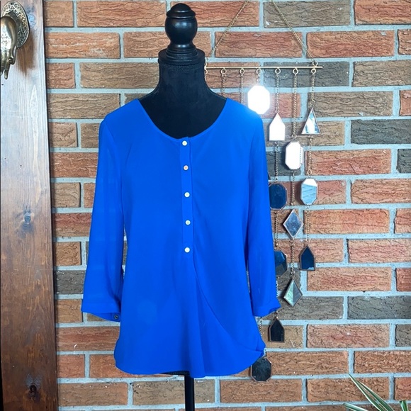 💙 RW&CO Royal Blue Blouse - Picture 1 of 7
